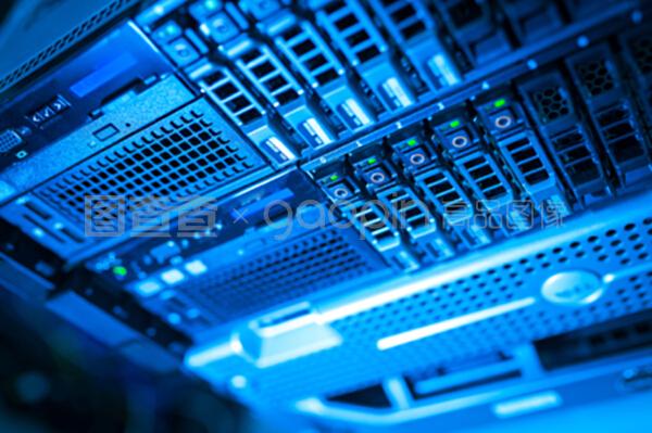 网络服务器与云计算装备技术服务 驱动数字化转型的核心力量